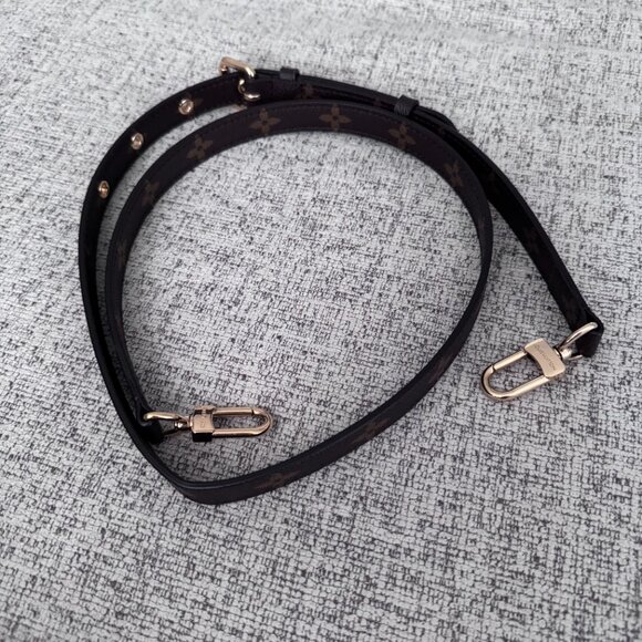 Louis Vuitton Monogram Adjustable Strap 16mm - Picture 2 of 7